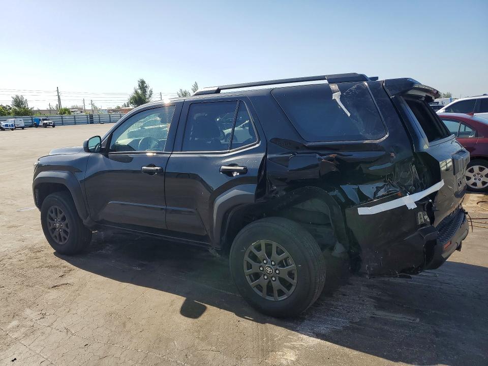 Photo 2 from auction – 2025 TOYOTA 4RUNNER with VIN JTEVA5AR9S5001050
