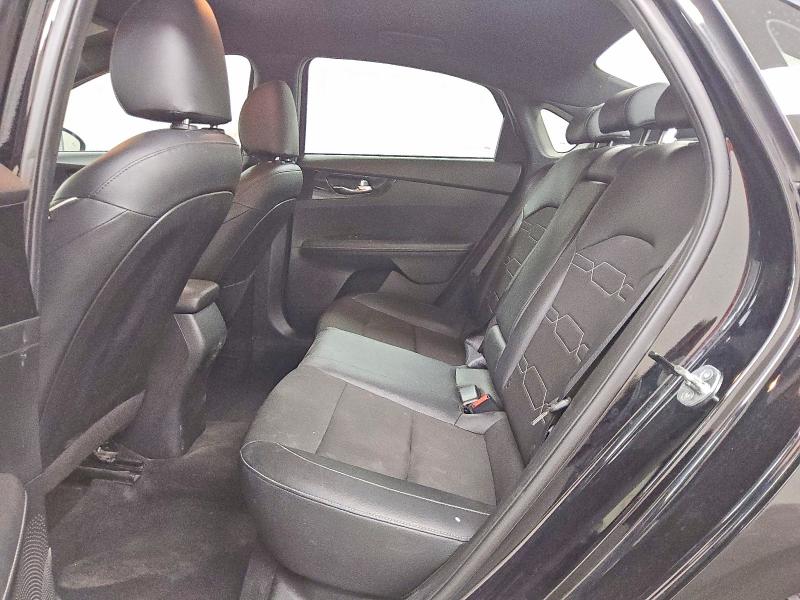 Photo 10 from auction – 2023 KIA FORTE with VIN 3KPF54AD9PE660947