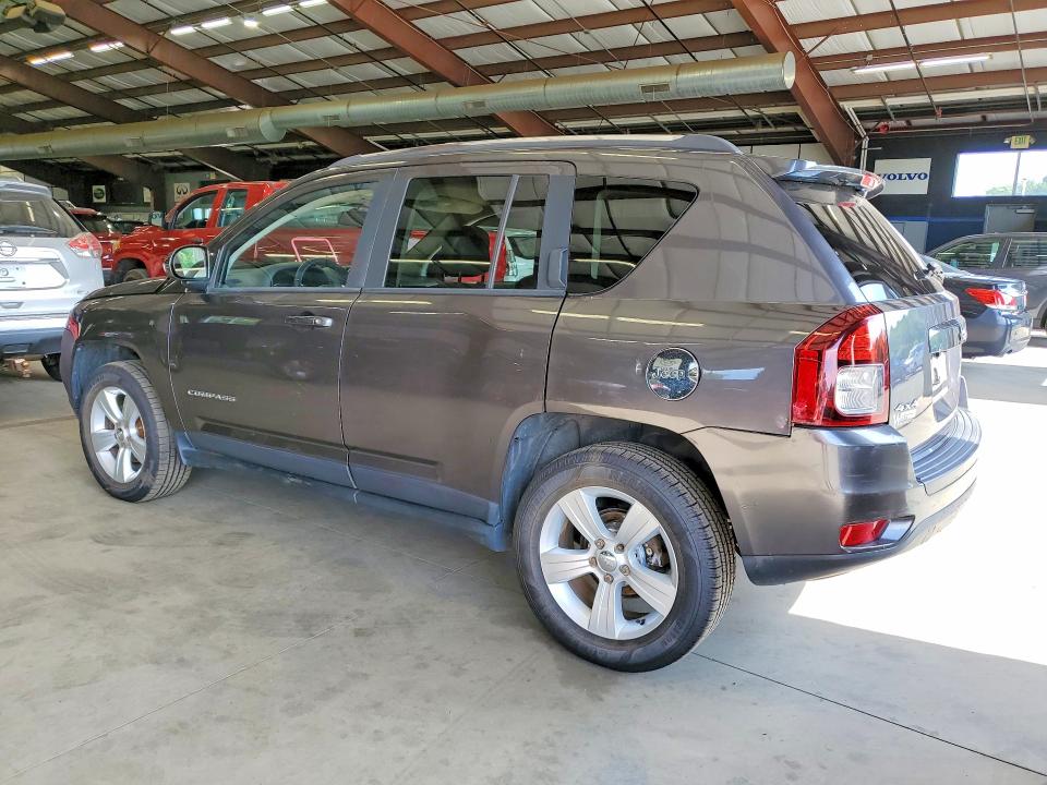 Photo 2 from auction – 2015 JEEP COMPASS with VIN 1C4NJDEB2FD163190