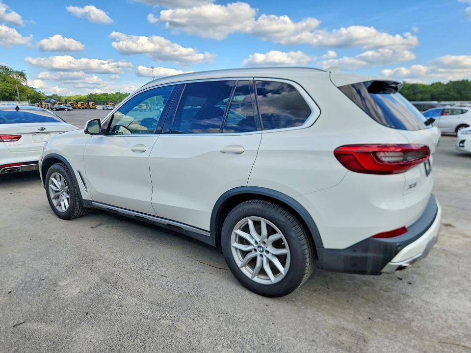 Photo 2 from auction – 2019 BMW X5 with VIN 5UXCR6C5XKLB12207