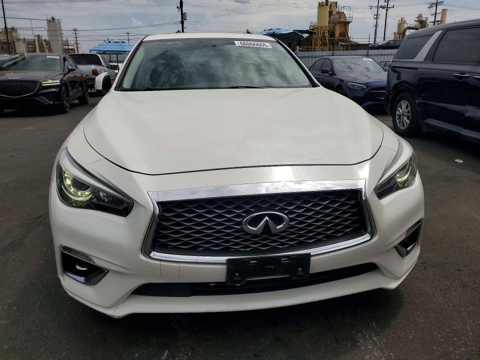Photo 5 from auction – 2019 INFINITI Q50 with VIN JN1EV7AP4KM515254