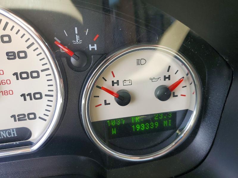 Photo 9 from auction – 2005 FORD F150 with VIN 1FTPW12575KE52597