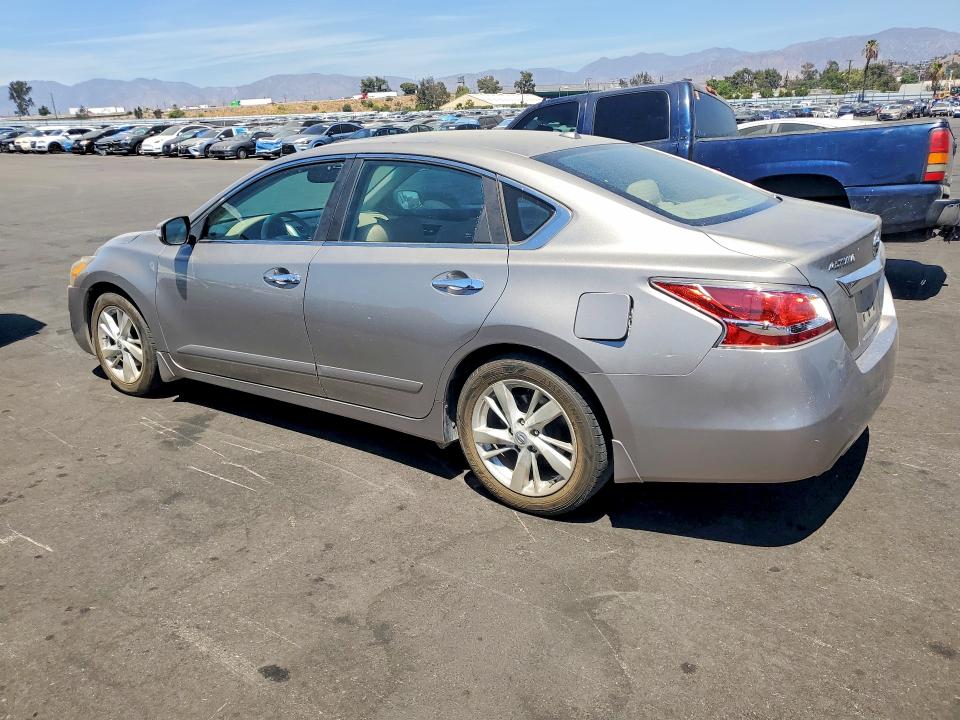 Photo 2 from auction – 2015 NISSAN ALTIMA with VIN 1N4AL3AP4FC152918