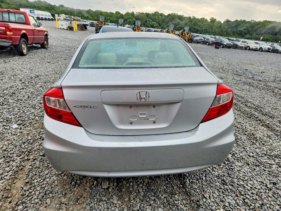 Photo 6 from auction – 2012 HONDA CIVIC with VIN 19XFB2F53CE316412