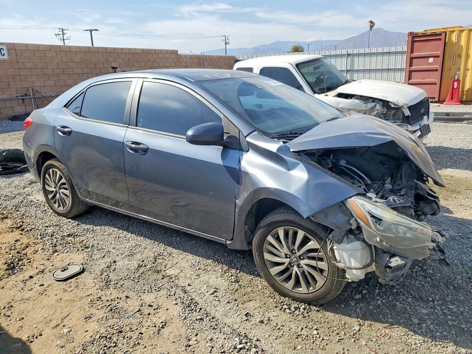 Photo 4 from auction – 2018 TOYOTA COROLLA with VIN 5YFBURHE5JP790954