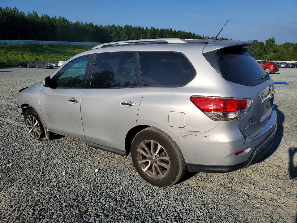 Photo 2 from auction – 2013 NISSAN PATHFINDER with VIN 5N1AR2MN9DC633558