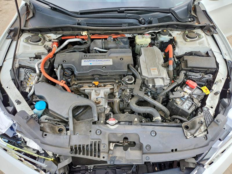 Photo 11 from auction – 2017 HONDA ACCORD with VIN JHMCR6F32HC011002