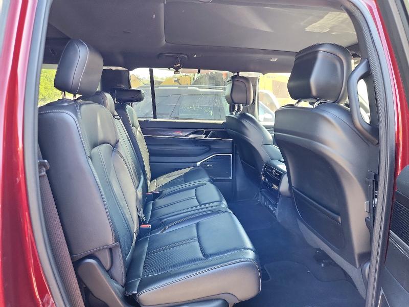 Photo 11 from auction – 2024 JEEP WAGONEER with VIN 1C4SJVAP5RS167373