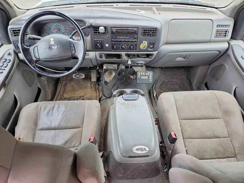 Photo 8 from auction – 2004 FORD F250 with VIN 1FTNW21PX4EC82720