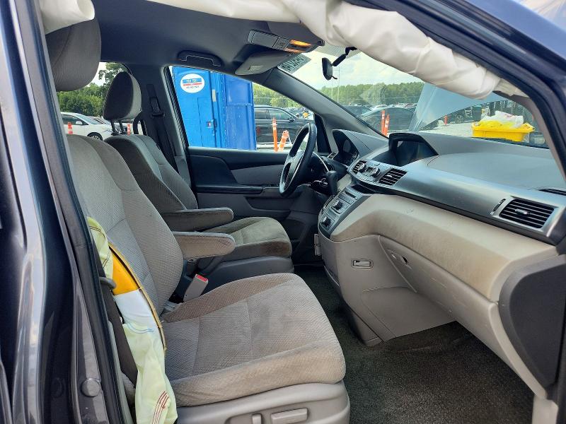 Photo 11 from auction – 2014 HONDA ODYSSEY with VIN 5FNRL5H20EB101372