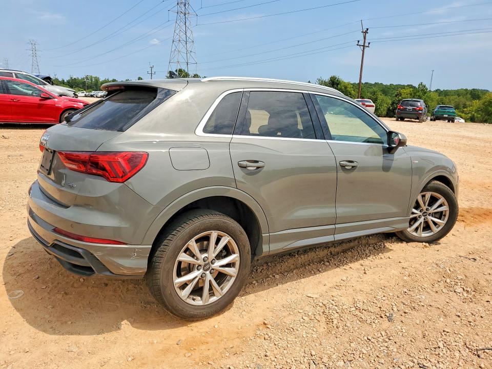 Фото 3 с аукциона – 2021 AUDI Q3 с VIN WA1EECF38M1152001