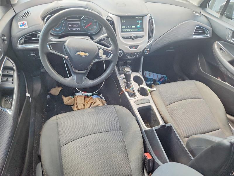 Photo 8 from auction – 2018 CHEVROLET CRUZE with VIN 1G1BC5SM9J7204309