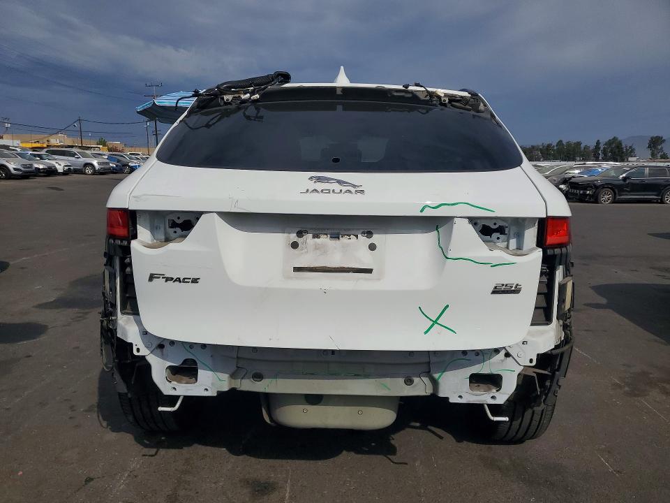 Photo 6 from auction – 2019 JAGUAR F-PACE with VIN SADCK2FX1KA600874