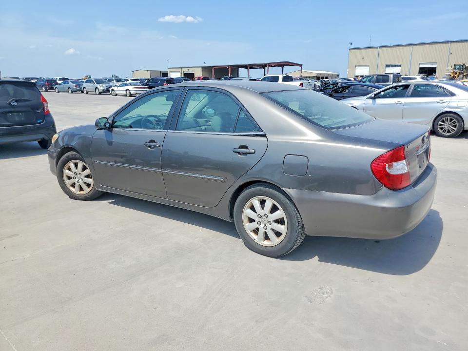 Photo 2 from auction – 2004 TOYOTA CAMRY with VIN 4T1BE30K14U897532