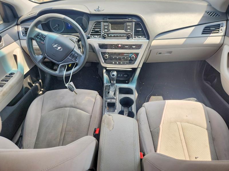 Photo 8 from auction – 2017 HYUNDAI SONATA with VIN 5NPE24AF1HH559260