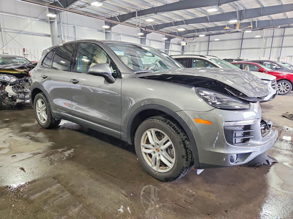Photo 4 from auction – 2016 PORSCHE CAYENNE with VIN WP1AA2A20GKA36250