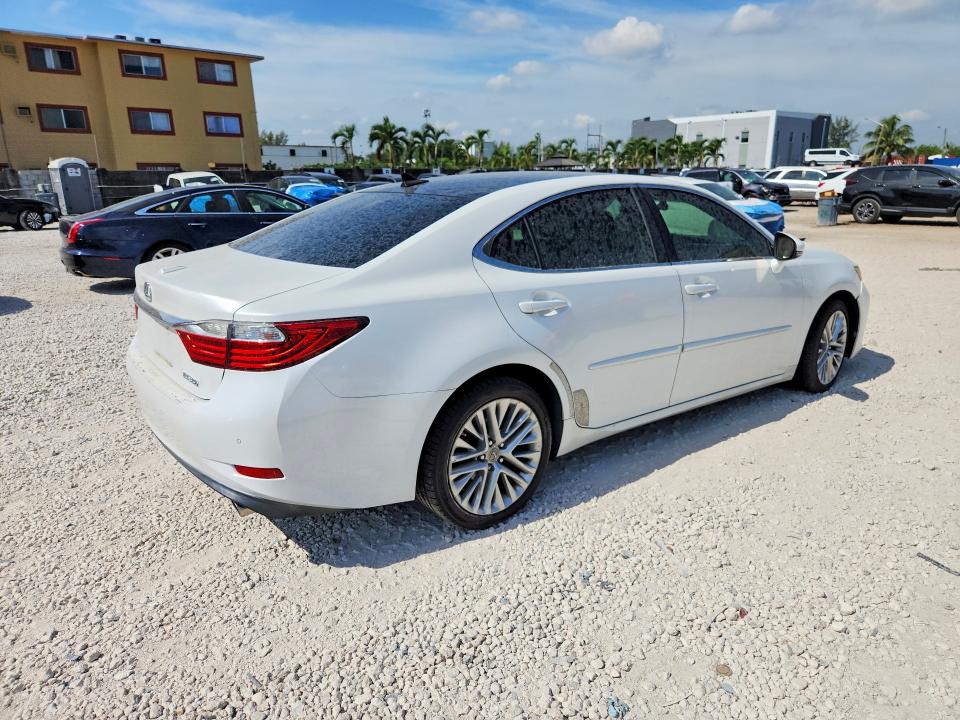 Photo 3 from auction – 2013 LEXUS ES with VIN JTHBK1GG3D2078468