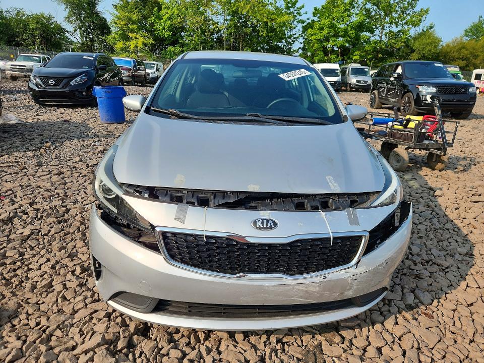 Photo 5 from auction – 2018 KIA FORTE with VIN 3KPFK4A78JE284302