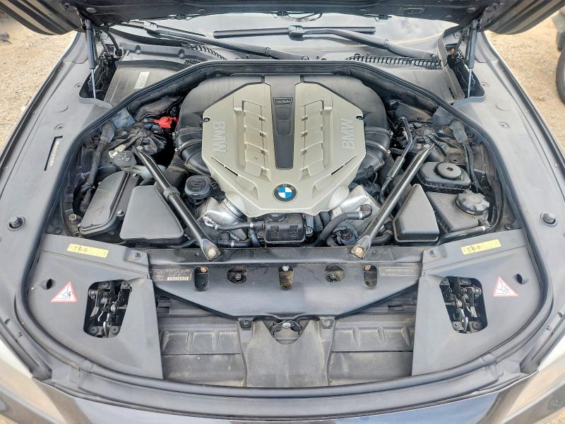 Photo 11 from auction – 2010 BMW 750 with VIN WBAKC6C51AC393417