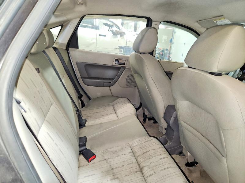 Photo 10 from auction – 2010 FORD FOCUS with VIN 1FAHP3FNXAW140810