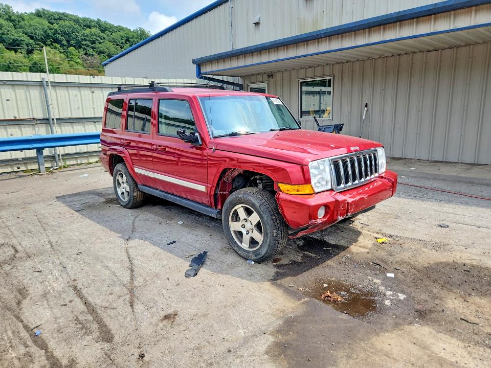 Photo 4 from auction – 2010 JEEP COMMANDER with VIN 1J4RG4GK2AC131569