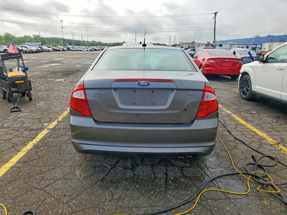 Photo 6 from auction – 2011 FORD FUSION with VIN 3FAHP0HA3BR154061