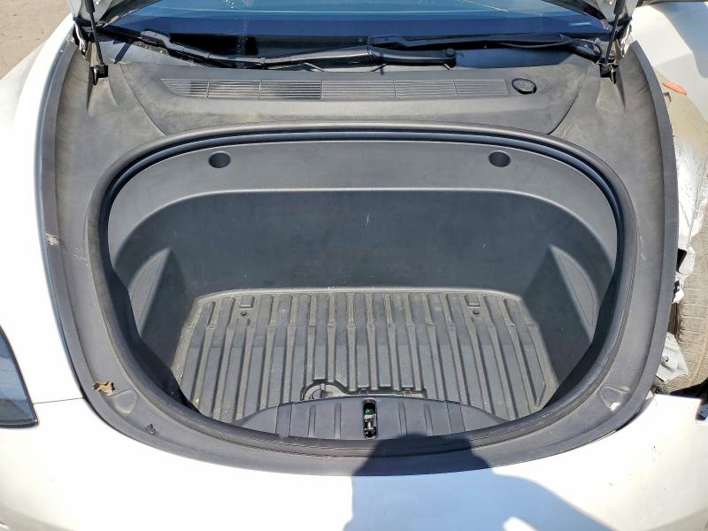 Снимка 11 от търг – 2021 TESLA MODEL 3 с VIN 5YJ3E1EA0MF030421