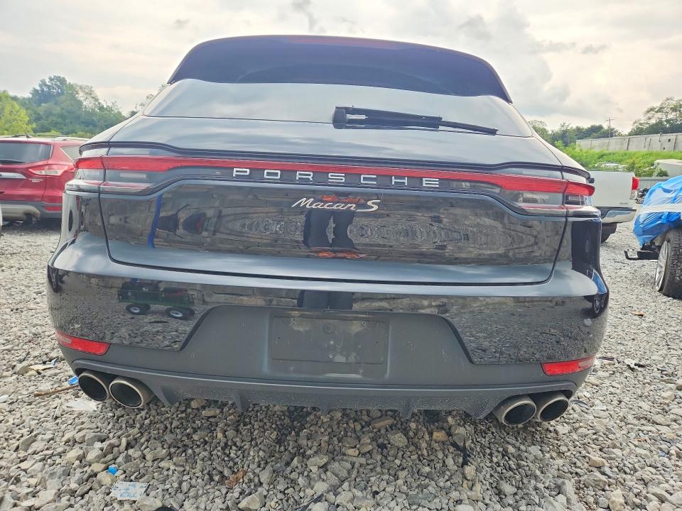 Photo 6 from auction – 2020 PORSCHE MACAN with VIN WP1AB2A55LLB36467