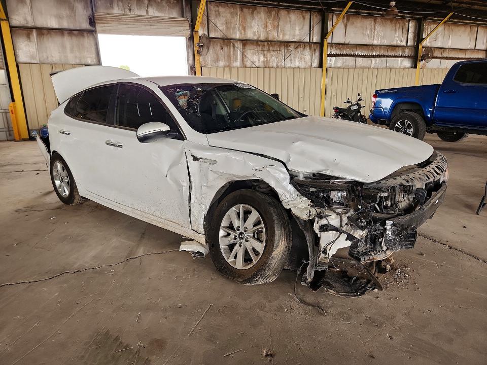 Photo 4 from auction – 2018 KIA OPTIMA with VIN KNAGT4L37J5205402