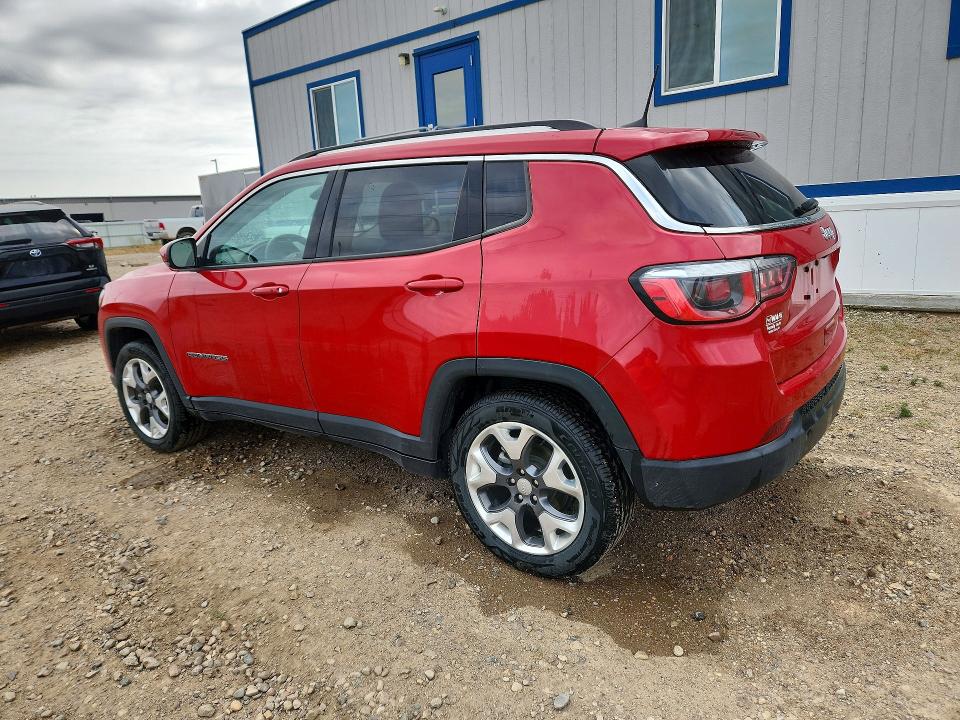 Photo 2 from auction – 2019 JEEP COMPASS with VIN 3C4NJCCB4KT819407