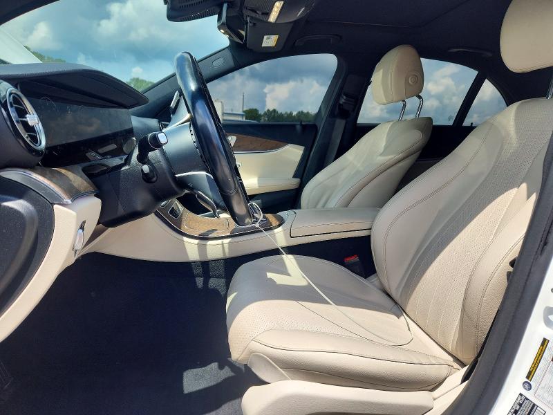 Снимка 7 от търг – 2022 MERCEDES-BENZ E с VIN W1KZF8DB9NB043284