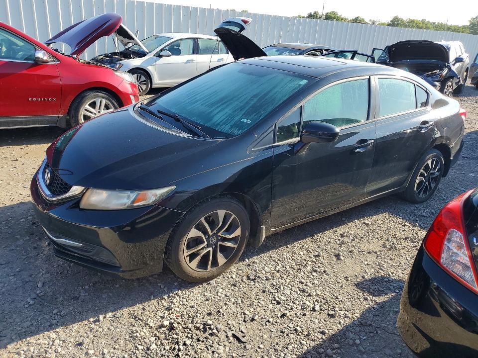 HONDA CIVIC 2015 с VIN 19XFB2F83FE025746 - Снимка от търг