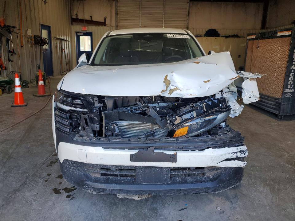 Photo 5 from auction – 2025 NISSAN KICKS with VIN 3N8AP6CA1SL377728