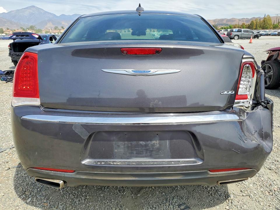 صورة رقم 6 من المزاد - 2019 CHRYSLER 300 مع VIN 2C3CCAEGXKH631423