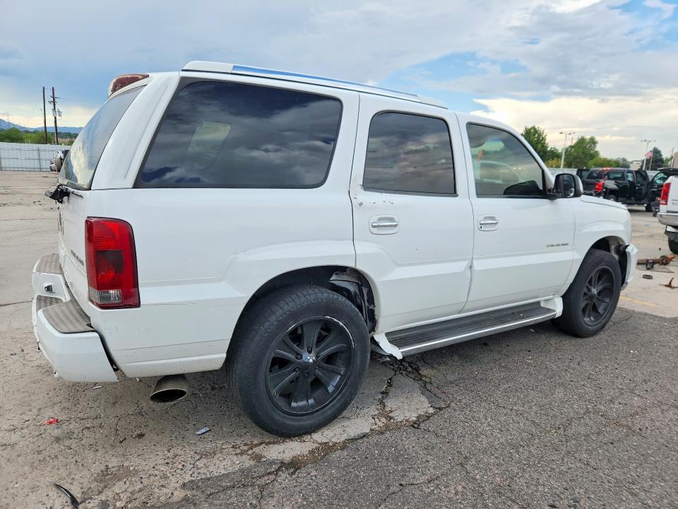 Photo 3 from auction – 2002 CADILLAC ESCALADE with VIN 1GYEK63N32R114352