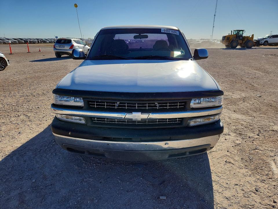 Photo 5 from auction – 2001 CHEVROLET SILVERADO with VIN 2GCEC19V811114464