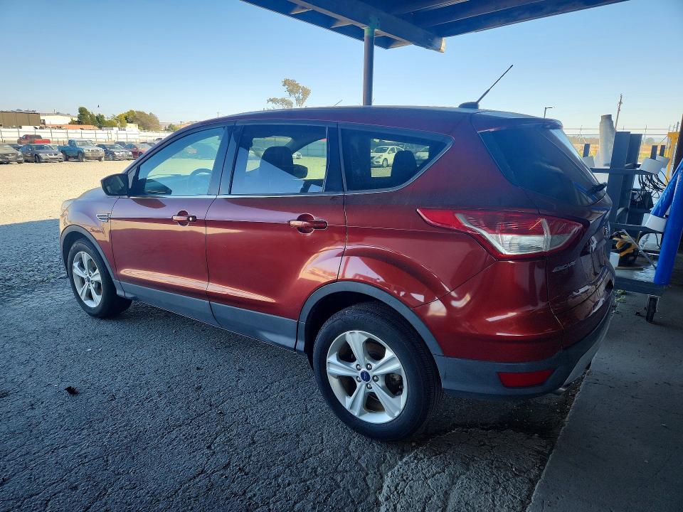 Photo 2 from auction – 2014 FORD ESCAPE with VIN 1FMCU0GX4EUC46002