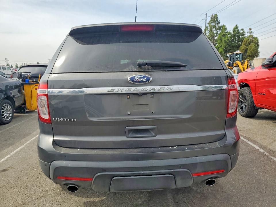 Photo 6 from auction – 2015 FORD EXPLORER with VIN 1FM5K7F89FGB02429