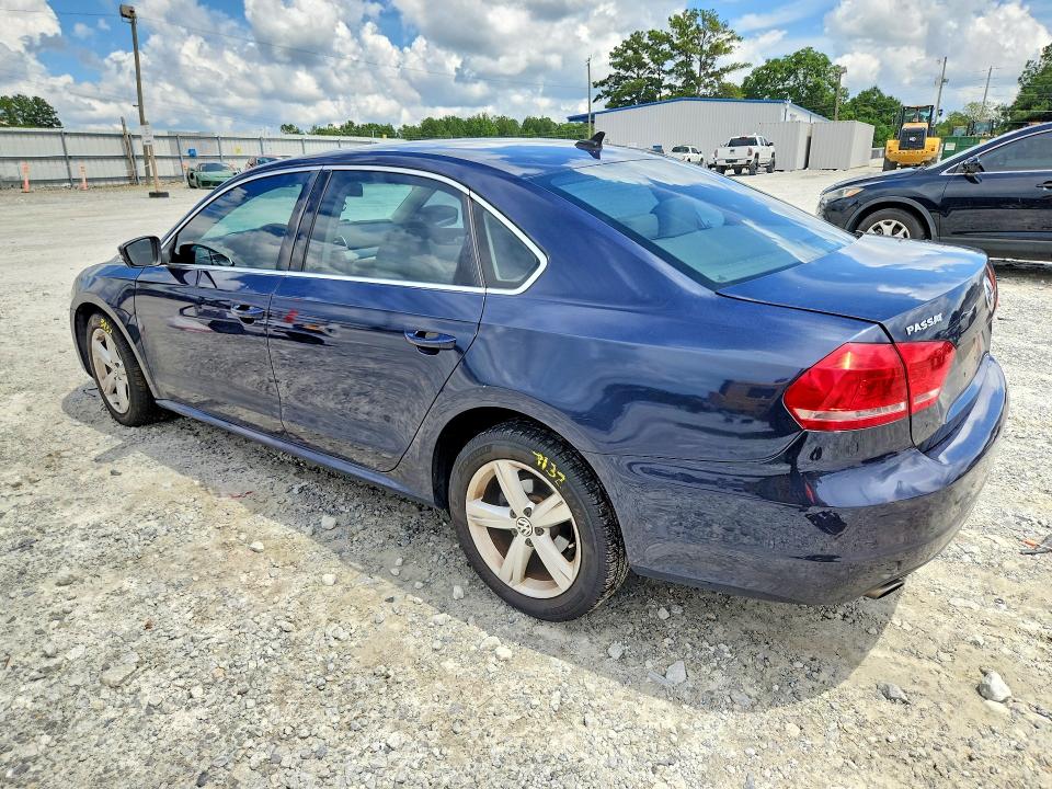 Photo 2 from auction – 2014 VOLKSWAGEN PASSAT with VIN 1VWBS7A34EC094553