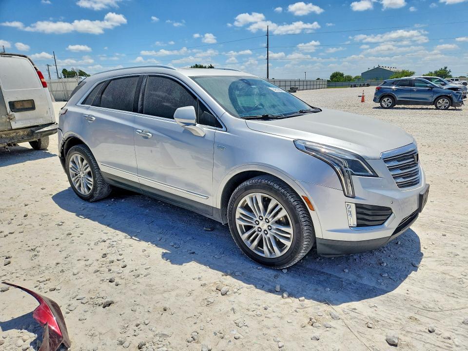 Photo 4 from auction – 2018 CADILLAC XT5 with VIN 1GYKNERS6JZ224358