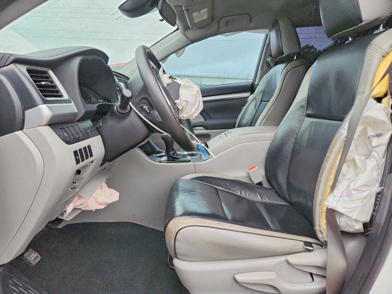 Photo 7 from auction – 2019 TOYOTA HIGHLANDER with VIN 5TDZARFH1KS057362
