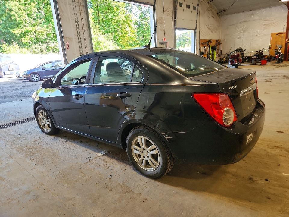 Photo 2 from auction – 2013 CHEVROLET SONIC with VIN 1G1JC5SB2D4181388