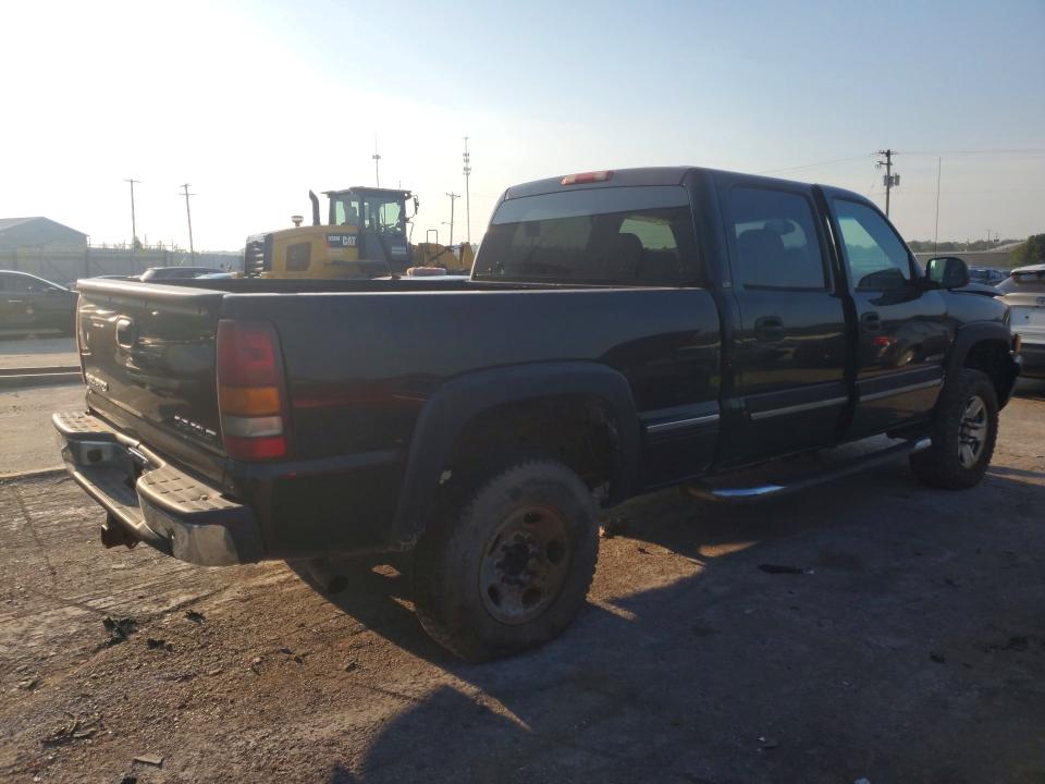 Photo 3 from auction – 2006 CHEVROLET SILVERADO with VIN 1GCGK13UX6F101176