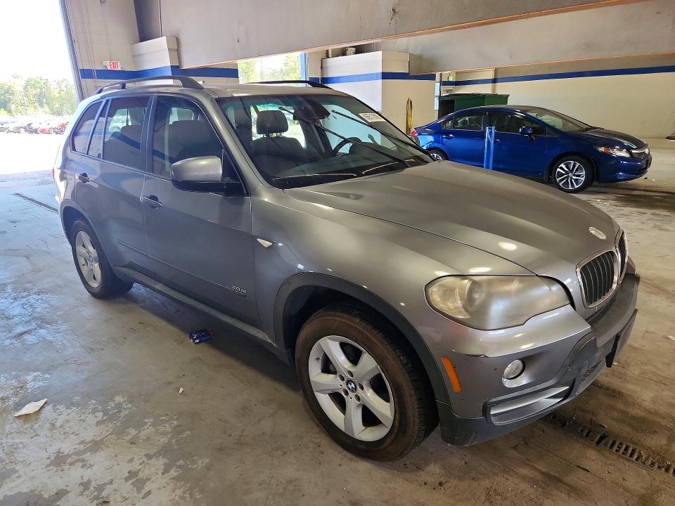 Photo 4 from auction – 2007 BMW X5 with VIN 5UXFE43507L016765