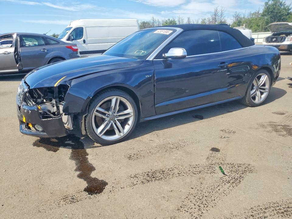 AUDI S5 2012 with VIN WAUCGAFH1CN005627 - Photo from auction