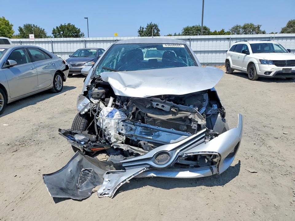 Photo 5 from auction – 2015 TOYOTA YARIS with VIN VNKKTUD3XFA031763