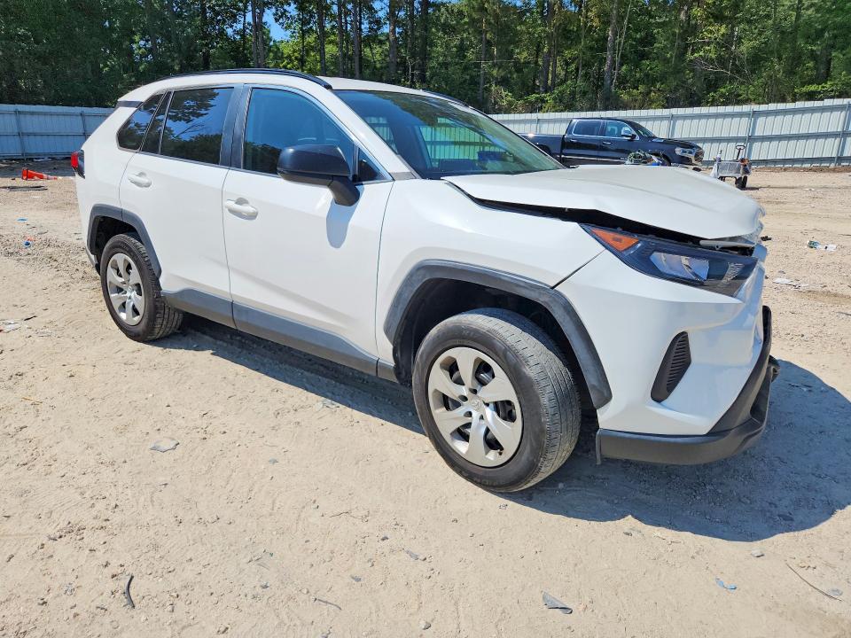 Photo 4 from auction – 2019 TOYOTA RAV4 with VIN 2T3H1RFV4KW038322