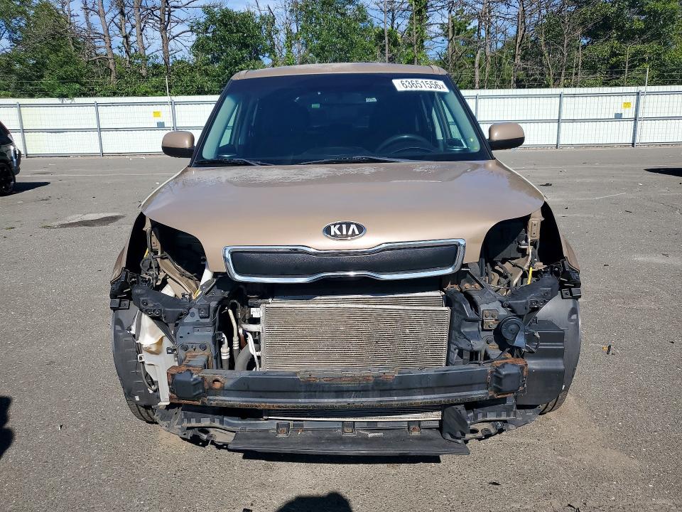Photo 5 from auction – 2014 KIA SOUL with VIN KNDJN2A20E7061493