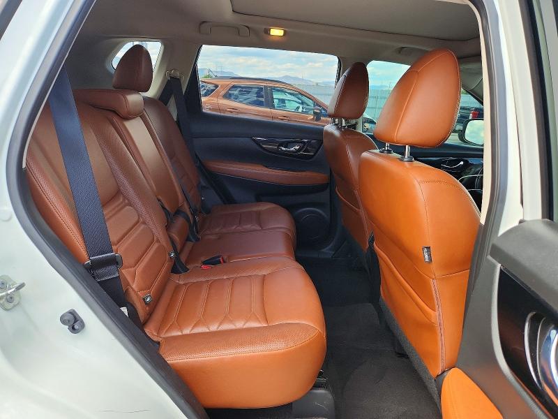 Photo 11 from auction – 2018 NISSAN ROGUE with VIN JN8AT2MT6JW451660