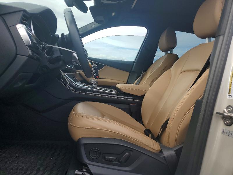 Photo 7 from auction – 2021 AUDI Q7 with VIN WA1LJAF78MD038959